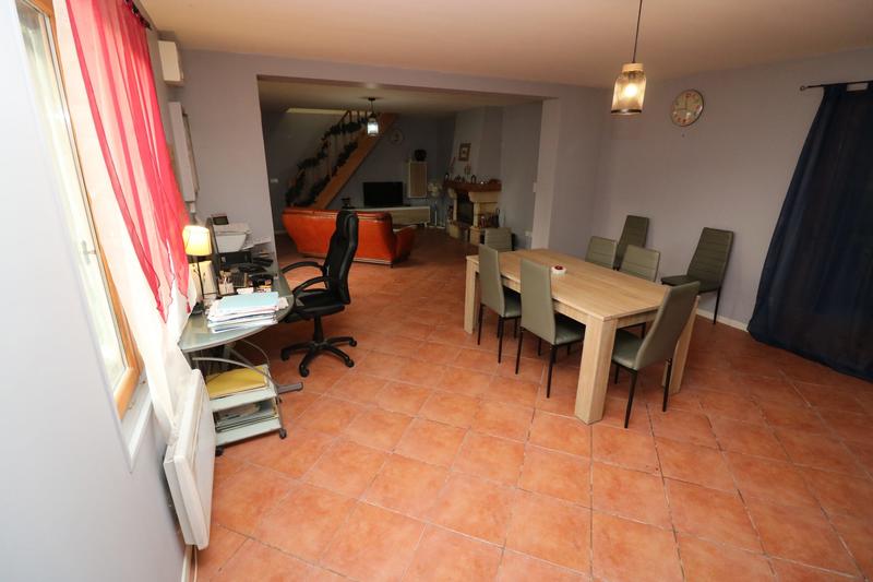 Maison - 179 m² - 5 pièces