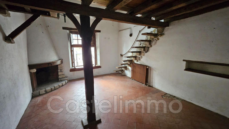 Maison - 210 m² - 6 pièces