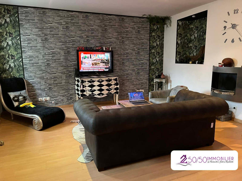 Appartement - 156 m² - 6 pièces