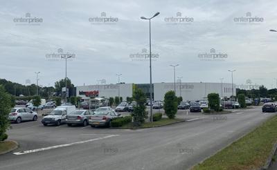 Local commercial - 400 m²