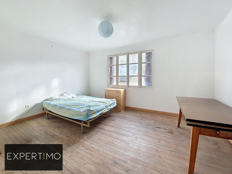 Maison de village - 110 m² - 5 pièces