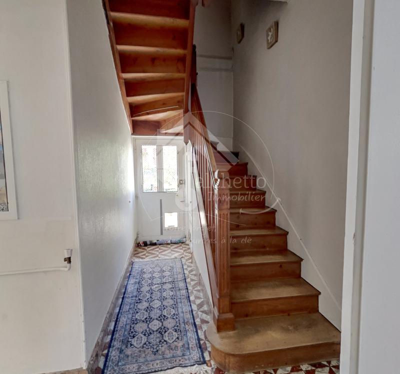Maison - 170 m² - 8 pièces