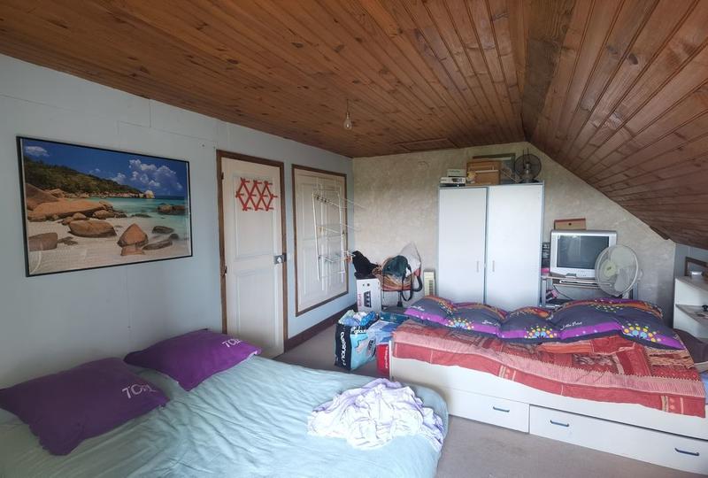 Maison - 125 m² - 8 pièces