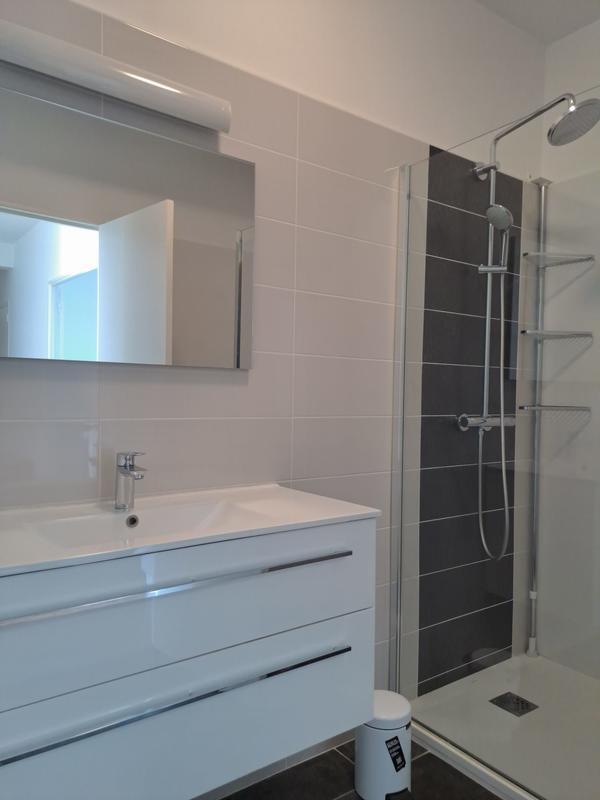 Appartement - 77 m² - 3 pièces