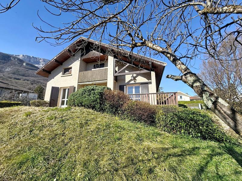 Maison - 149 m² - 5 pièces