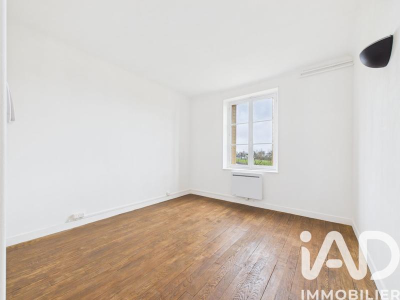 Maison - 209 m² - 9 pièces