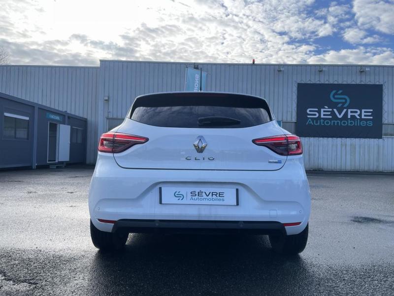 Renault Clio V Evolution E-Tech hybride 145