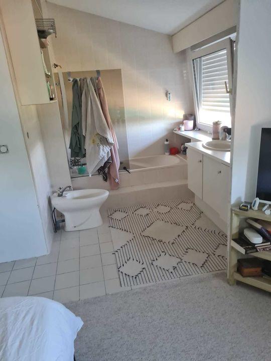 Villa - 262 m² - 9 pièces