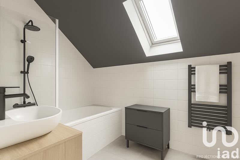 Maison - 90 m² - 4 pièces