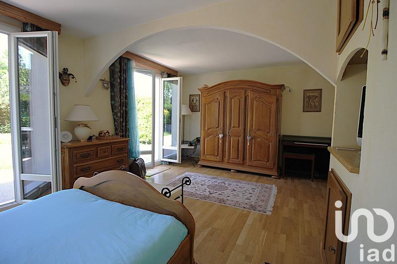 Maison - 121 m² - 5 pièces