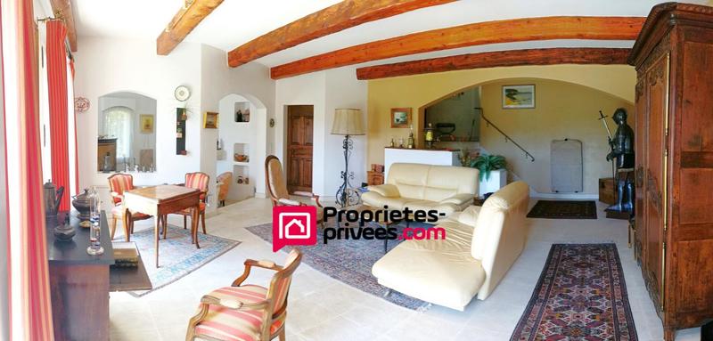 Maison - 165 m² - 5 pièces