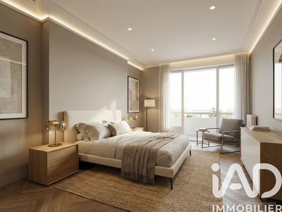 Appartement - 140 m² - 5 pièces