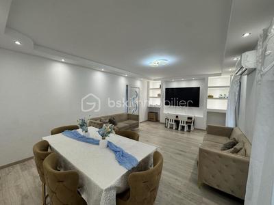 Pavillon - 120 m² - 5 pièces