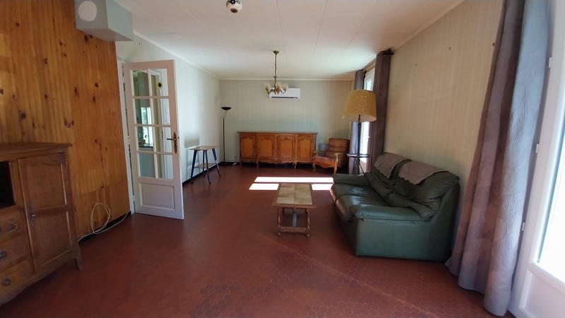 Maison - 96 m² - 5 pièces