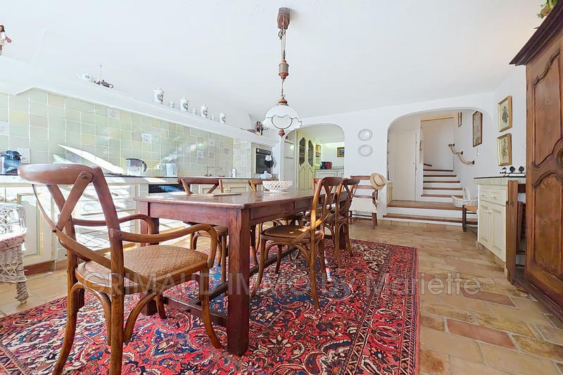 Maison - 128 m² - 4 pièces