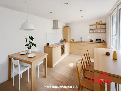 Maison traditionnelle - 96 m² - 4 pièces