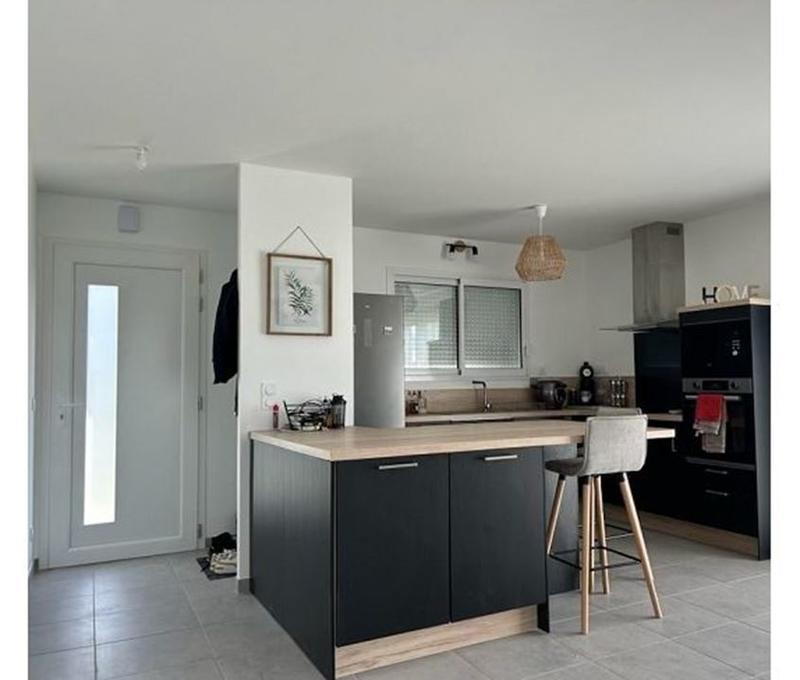 Villa - 90 m² - 4 pièces