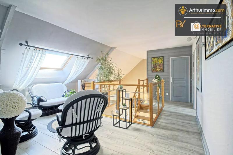 Maison - 183 m² - 8 pièces