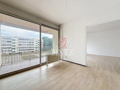 Appartement - 87 m² - 4 pièces