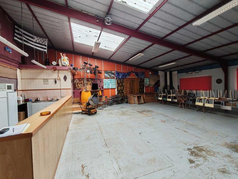 Maison - 166 m² - 7 pièces