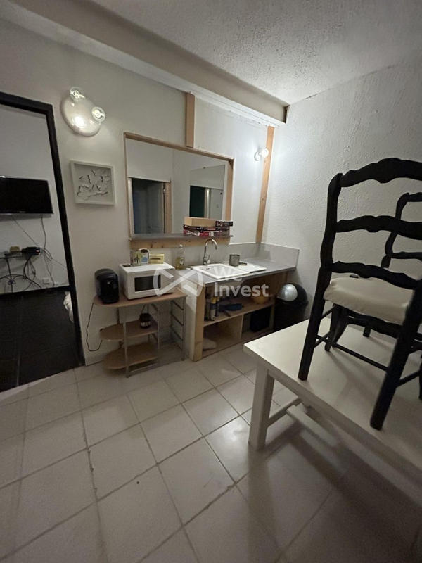 Appartement - 100 m² - 2 pièces