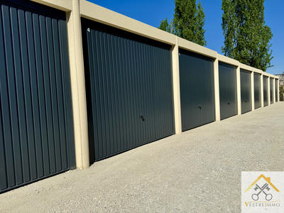 Parking / Garage - 15 m²