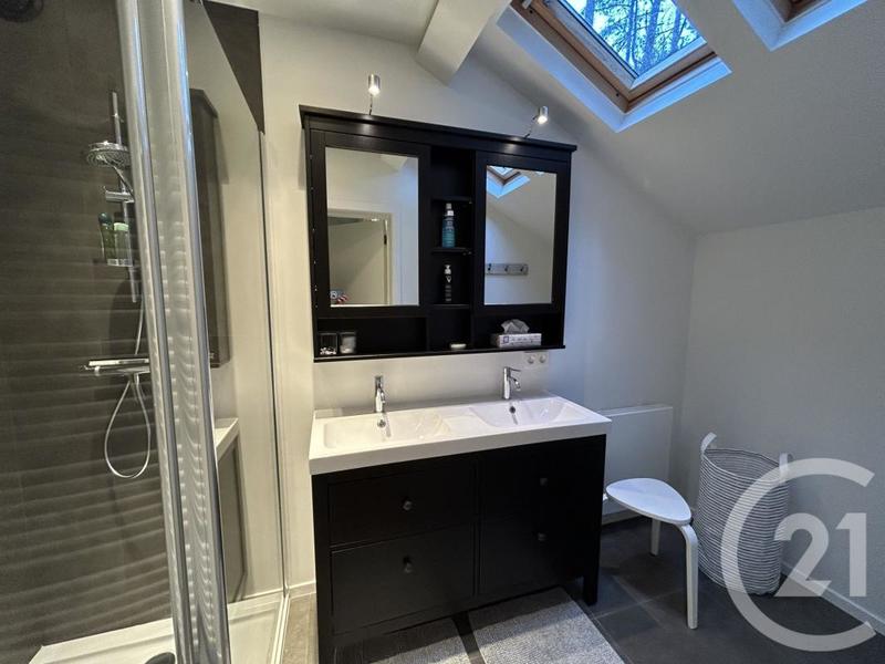 Villa - 107 m² - 4 pièces