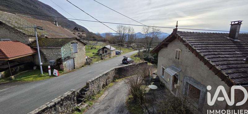 Maison de village - 163 m² - 8 pièces