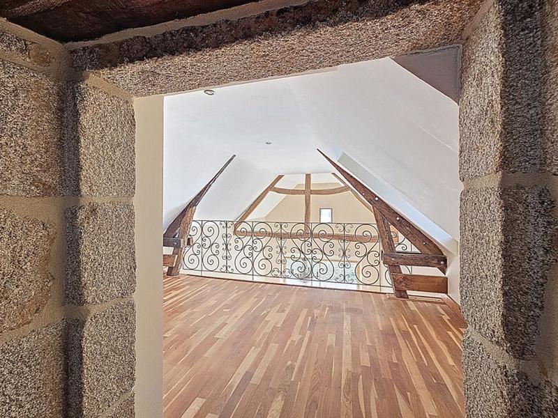 Maison - 500 m² - 13 pièces