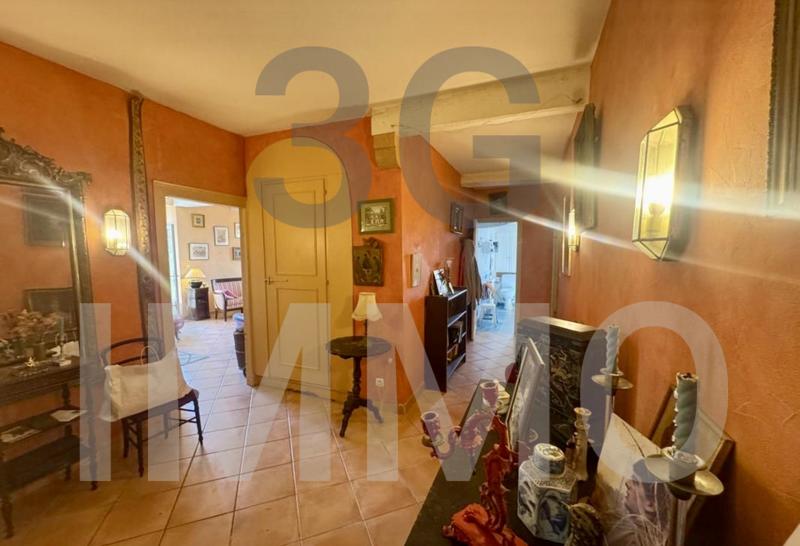 Maison de maîtres - 268 m² - 10 pièces