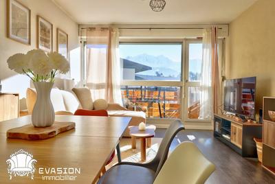 Appartement - 77 m² - 4 pièces