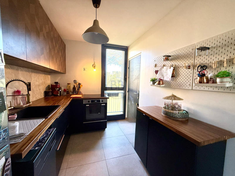 Appartement - 64 m² - 3 pièces