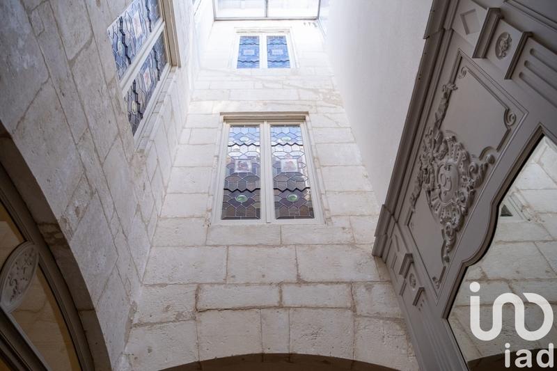 Maison - 422 m² - 10 pièces