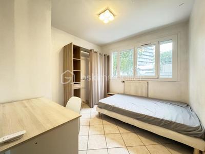 Appartement - 67 m² - 4 pièces
