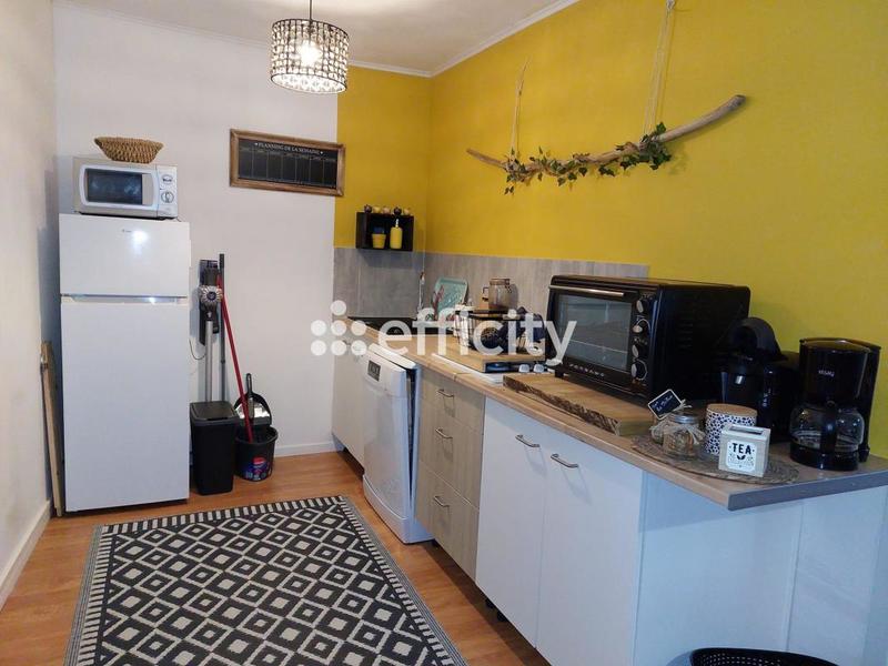 Maison - 197 m² - 7 pièces