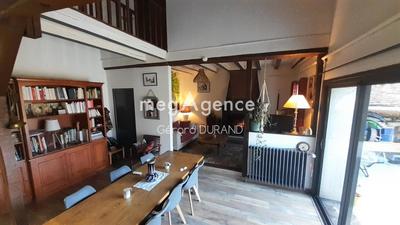 Maison - 147 m² - 6 pièces
