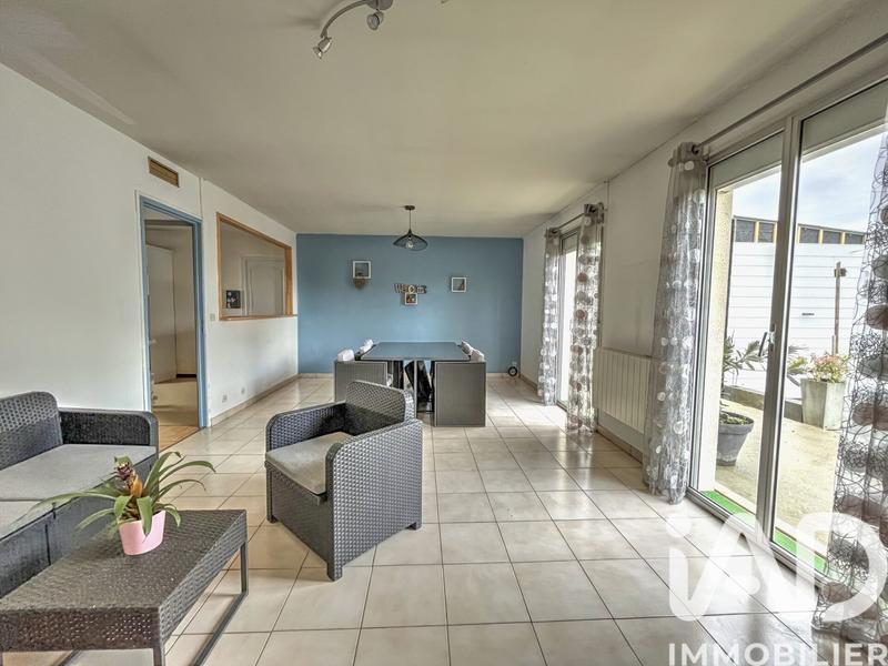 Maison - 93 m² - 5 pièces