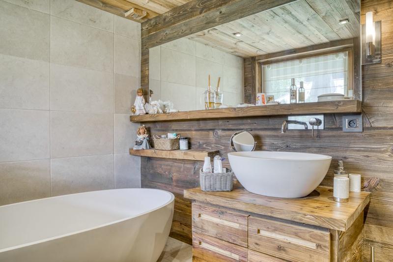 Châlet - 270 m² - 5 pièces