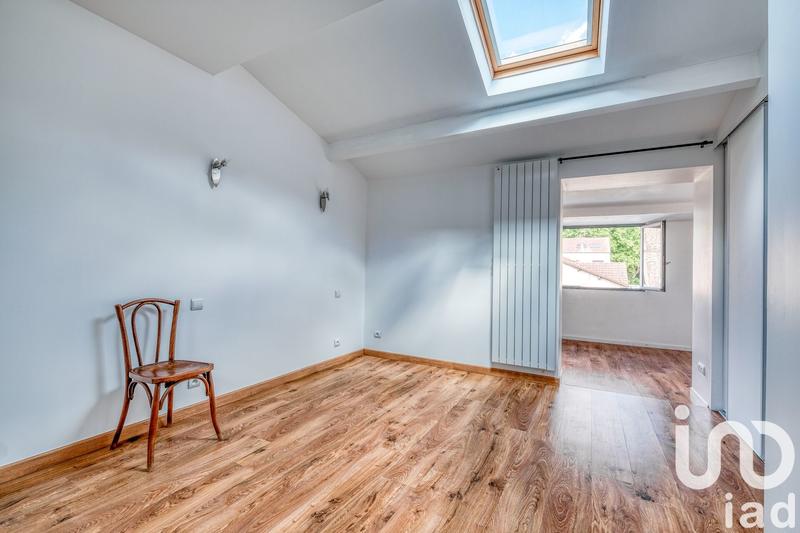 Appartement - 104 m² - 5 pièces