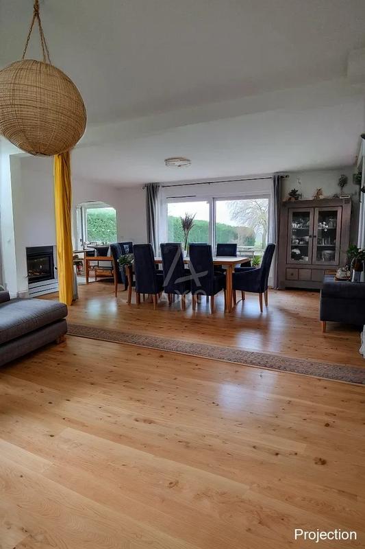 Maison - 114 m² - 4 pièces