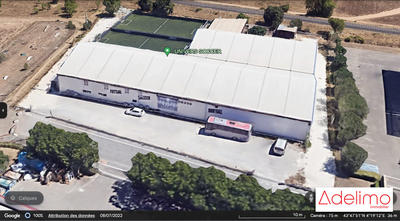 Local d'activités - 1 740 m²