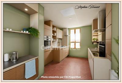 Maison - 311 m² - 11 pièces