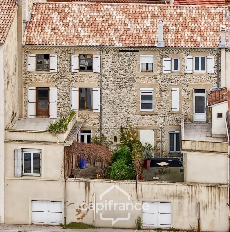 Maison - 332 m² - 15 pièces