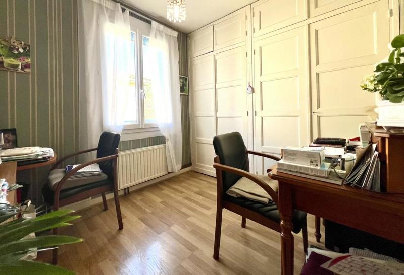 Maison - 111 m² - 5 pièces