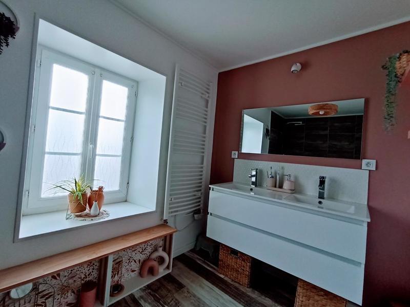 Maison - 220 m² - 12 pièces