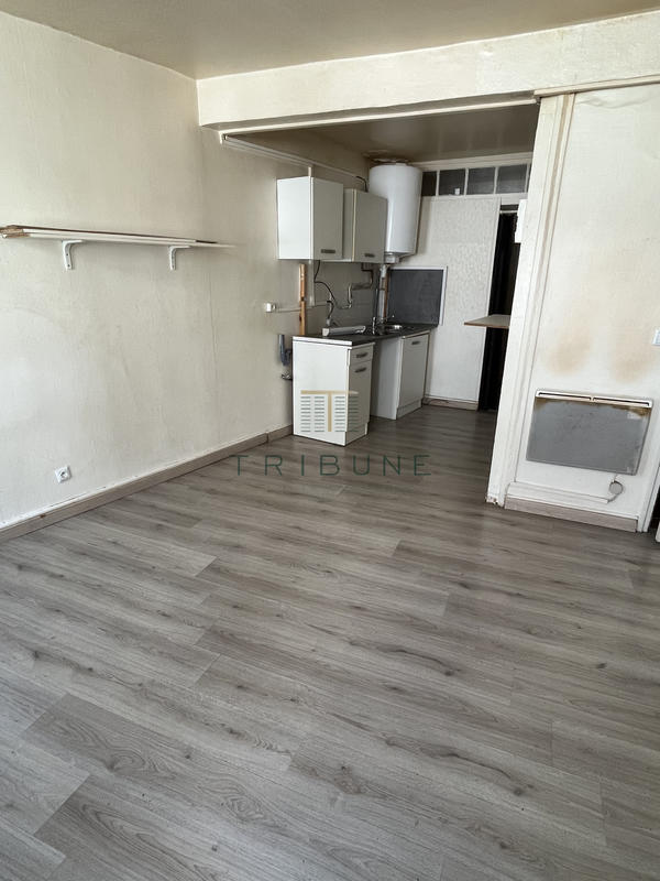 Immeuble - 321 m² - 14 pièces