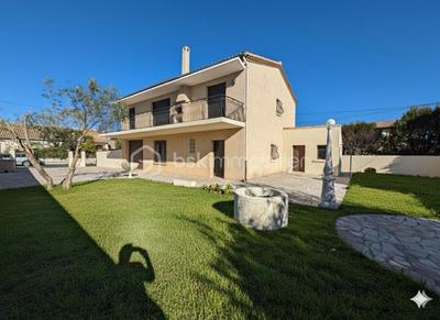 Maison traditionnelle - 175 m² - 7 pièces