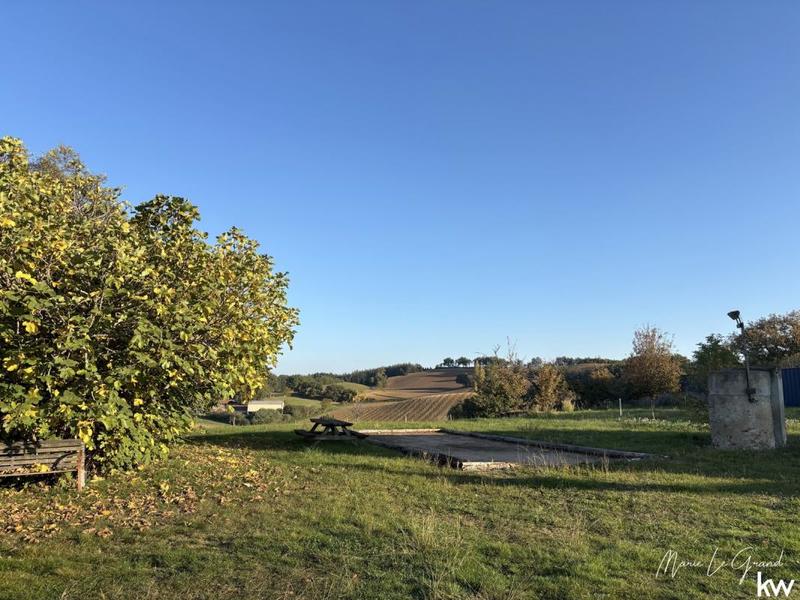 Maison en pierre - 162 m² - 8 pièces