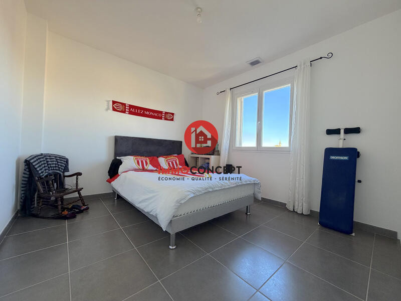 Maison traditionnelle - 105 m² - 5 pièces