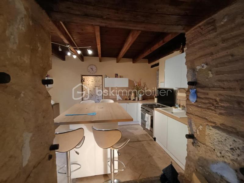 Maison en pierre - 113 m² - 4 pièces